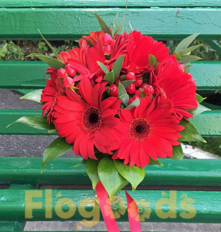 Букет «Красный» за 6 754 руб.