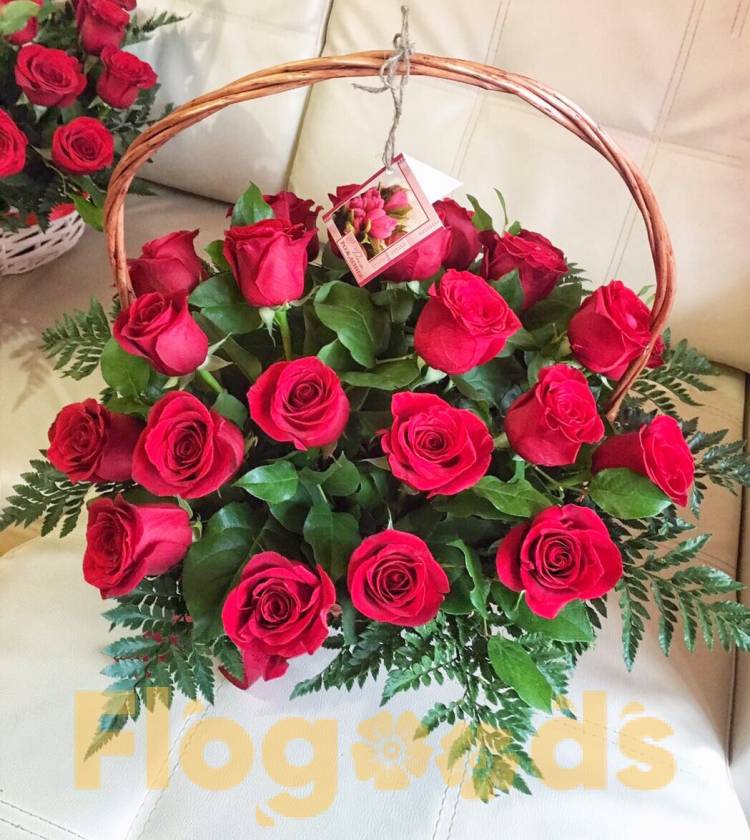 Корзина «Донна роза» за 12 294 руб.